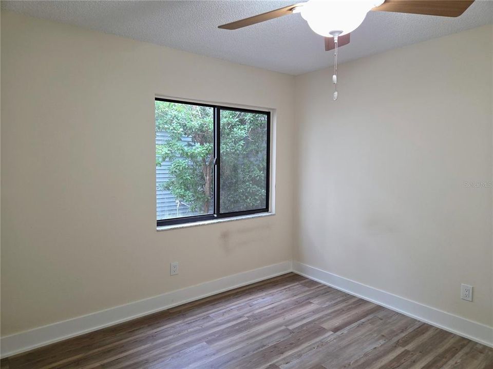 For Rent: $2,450 (3 beds, 2 baths, 1173 Square Feet)