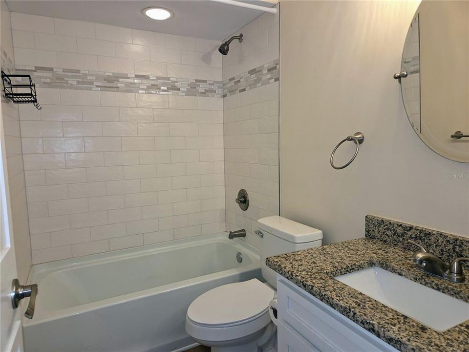 For Rent: $2,450 (3 beds, 2 baths, 1173 Square Feet)