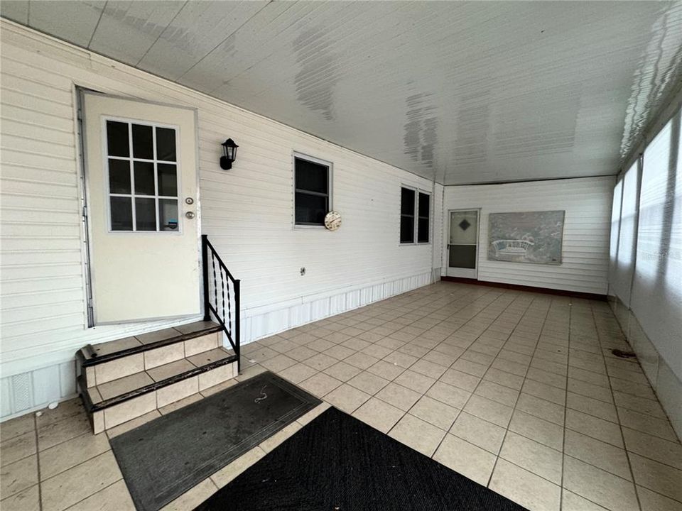 For Sale: $125,000 (3 beds, 2 baths, 1404 Square Feet)