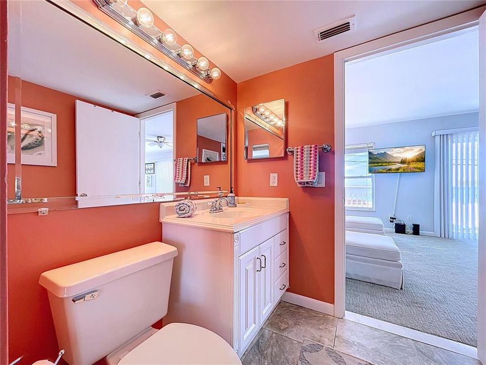 待售: $1,595,000 (3 贝兹, 3 浴室, 1376 平方英尺)