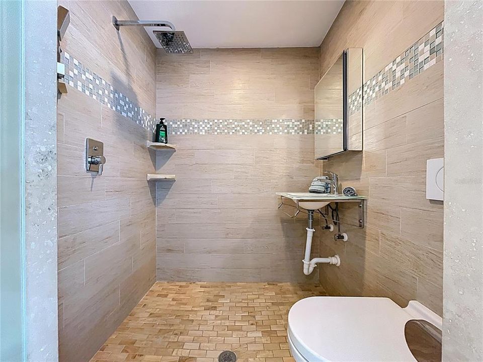 待售: $1,595,000 (3 贝兹, 3 浴室, 1376 平方英尺)