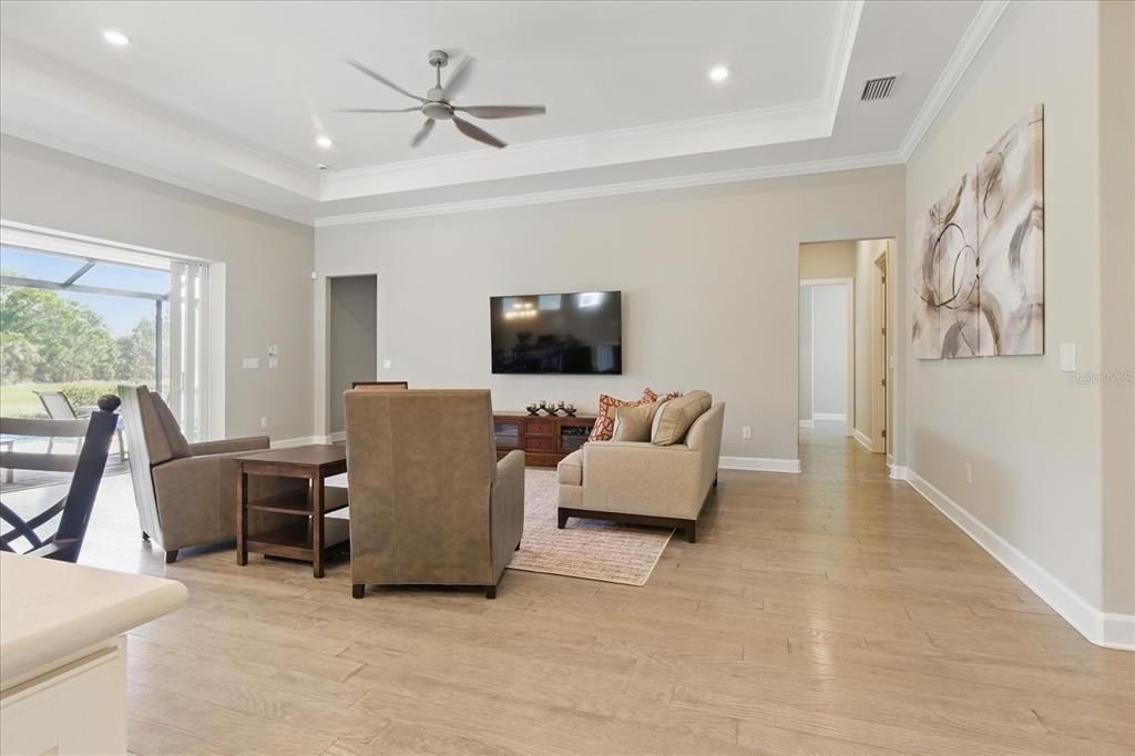 For Sale: $1,250,000 (3 beds, 3 baths, 2471 Square Feet)