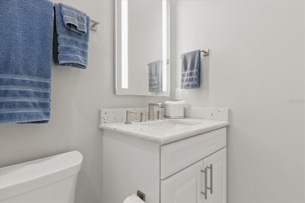 For Sale: $1,250,000 (3 beds, 3 baths, 2471 Square Feet)