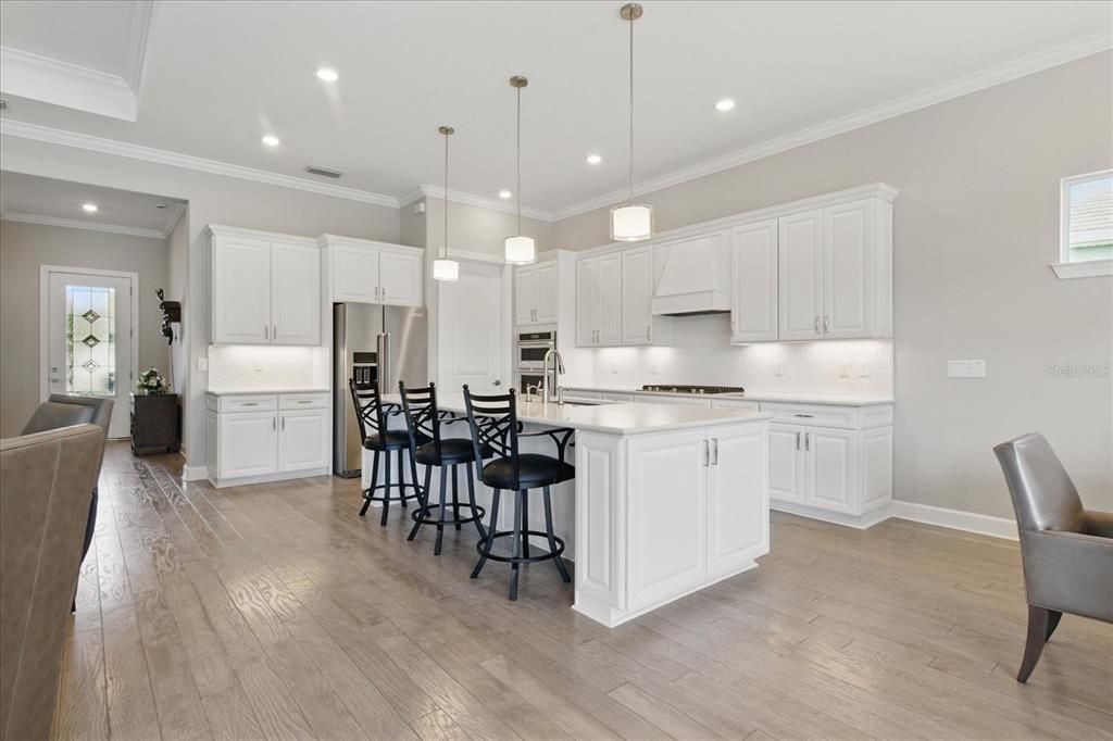 For Sale: $1,250,000 (3 beds, 3 baths, 2471 Square Feet)