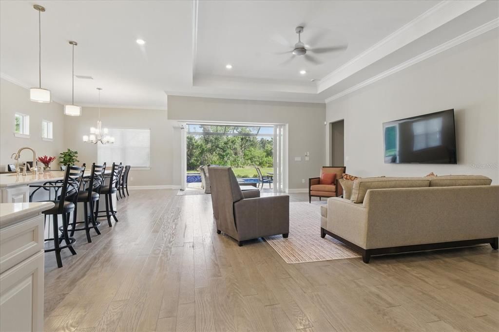 For Sale: $1,250,000 (3 beds, 3 baths, 2471 Square Feet)