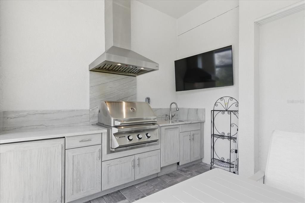 For Sale: $1,250,000 (3 beds, 3 baths, 2471 Square Feet)