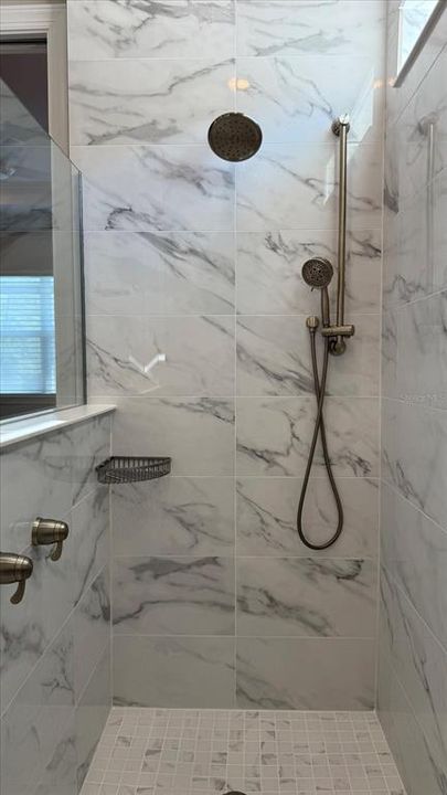 For Sale: $1,250,000 (3 beds, 3 baths, 2471 Square Feet)