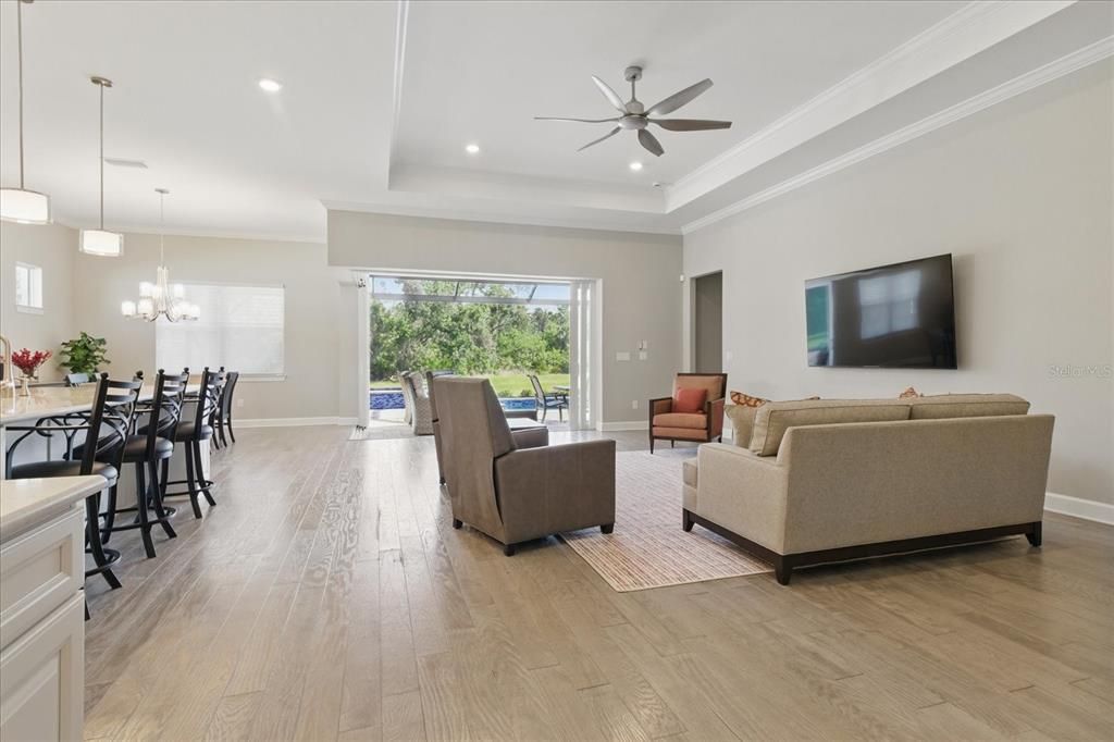 For Sale: $1,250,000 (3 beds, 3 baths, 2471 Square Feet)