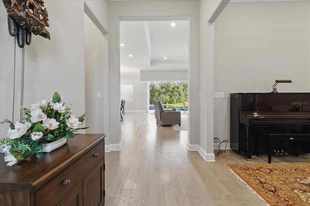 For Sale: $1,250,000 (3 beds, 3 baths, 2471 Square Feet)