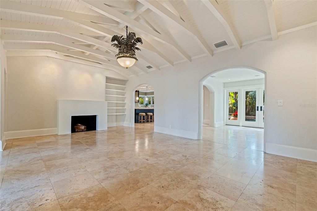 For Sale: $1,795,000 (4 beds, 3 baths, 2698 Square Feet)