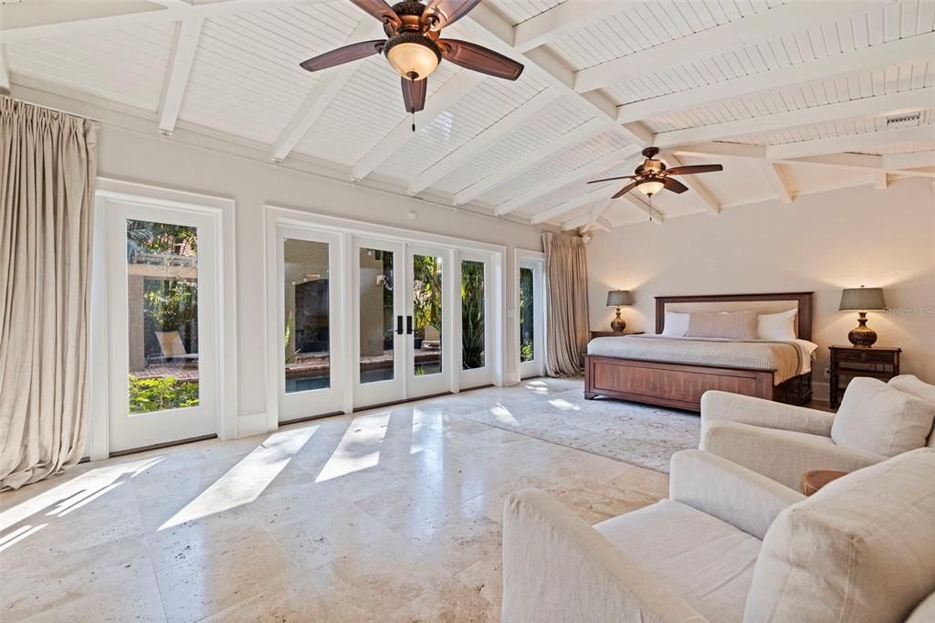 For Sale: $1,795,000 (4 beds, 3 baths, 2698 Square Feet)