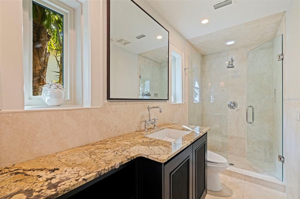 For Sale: $1,795,000 (4 beds, 3 baths, 2698 Square Feet)