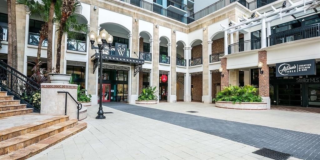 For Rent: $1,375 (0 beds, 1 baths, 612 Square Feet)