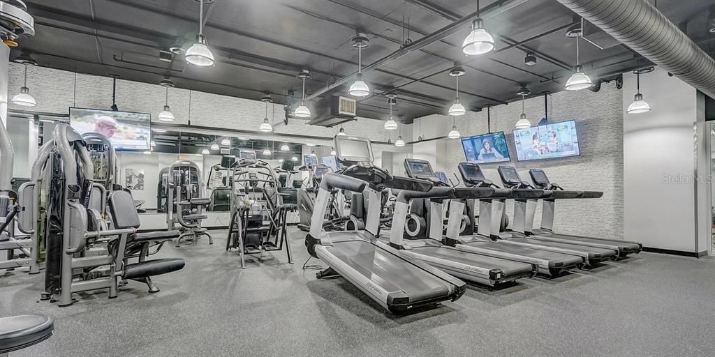 For Rent: $1,375 (0 beds, 1 baths, 612 Square Feet)