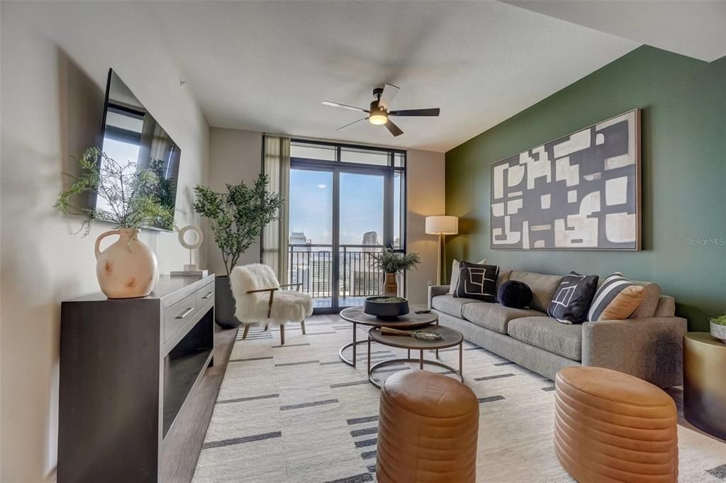 For Rent: $1,375 (0 beds, 1 baths, 612 Square Feet)