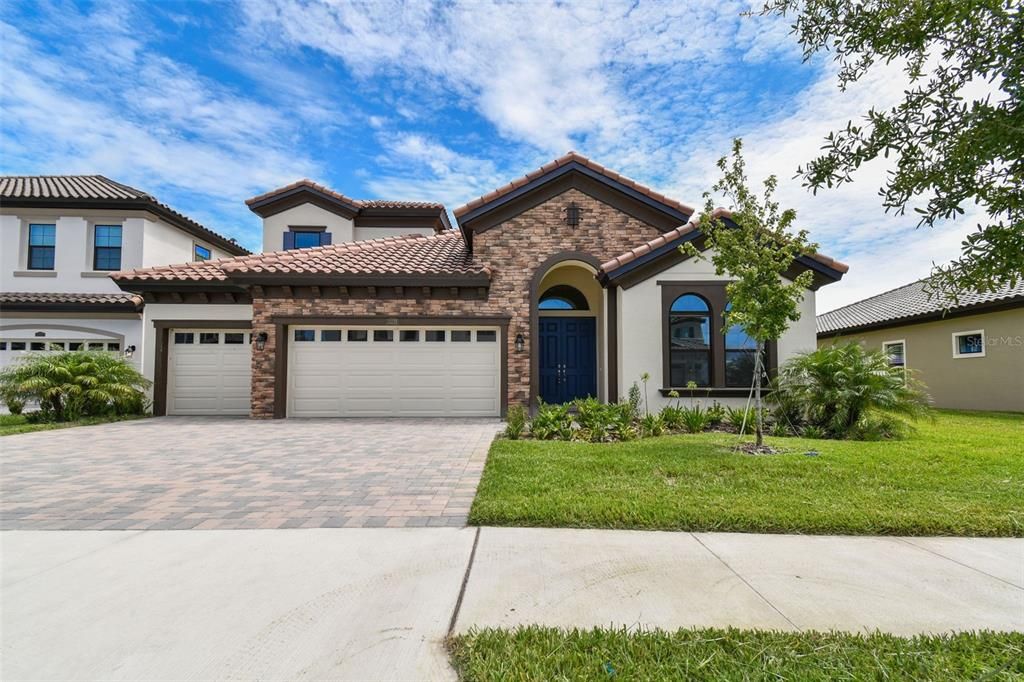 For Rent: $4,200 (4 beds, 4 baths, 3281 Square Feet)