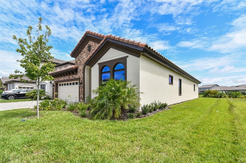 For Rent: $4,200 (4 beds, 4 baths, 3281 Square Feet)