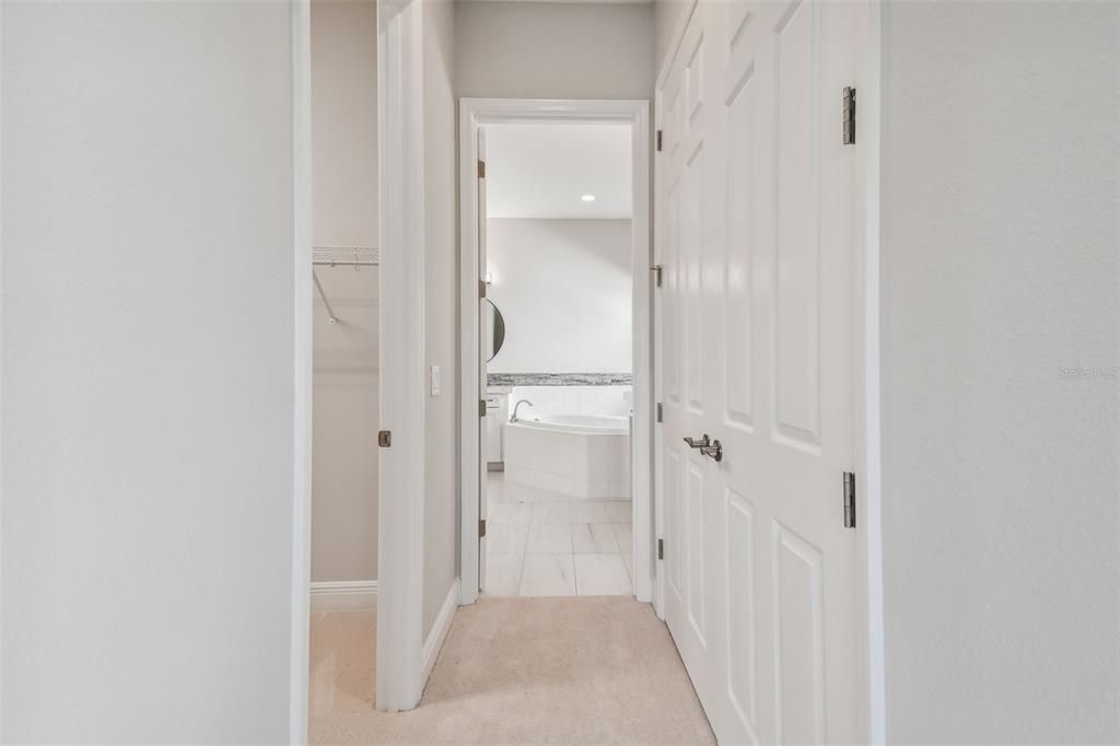 For Rent: $4,200 (4 beds, 4 baths, 3281 Square Feet)