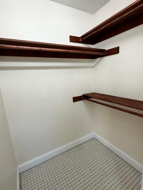 出租: $3,795 (5 贝兹, 4 浴室, 3758 平方英尺)