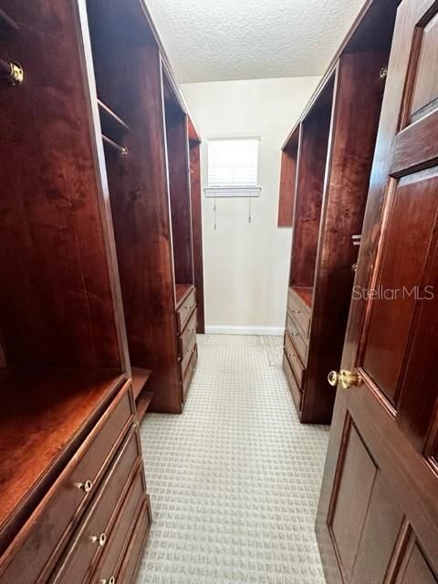 出租: $3,795 (5 贝兹, 4 浴室, 3758 平方英尺)