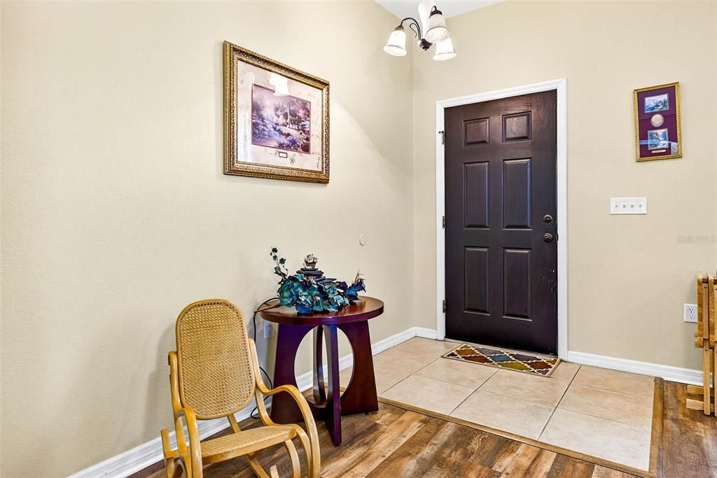 For Sale: $339,900 (3 beds, 2 baths, 1810 Square Feet)