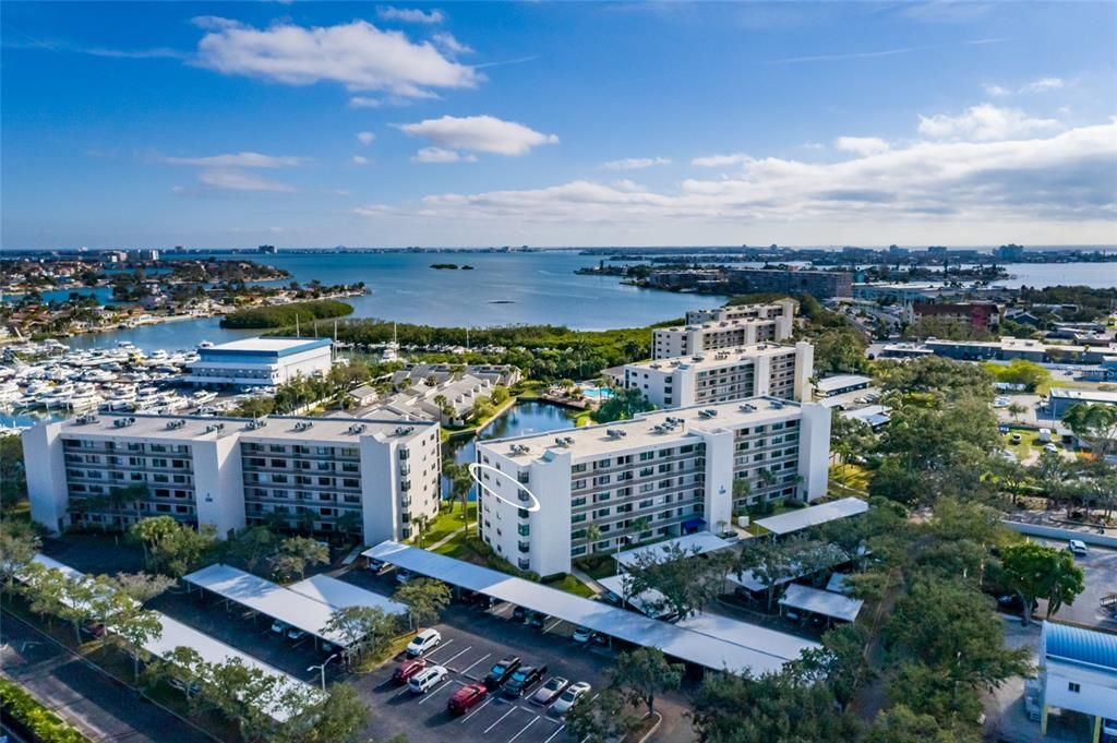 待售: $385,000 (2 贝兹, 2 浴室, 1170 平方英尺)