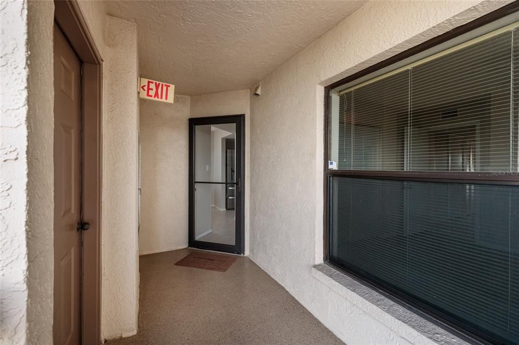 待售: $385,000 (2 贝兹, 2 浴室, 1170 平方英尺)