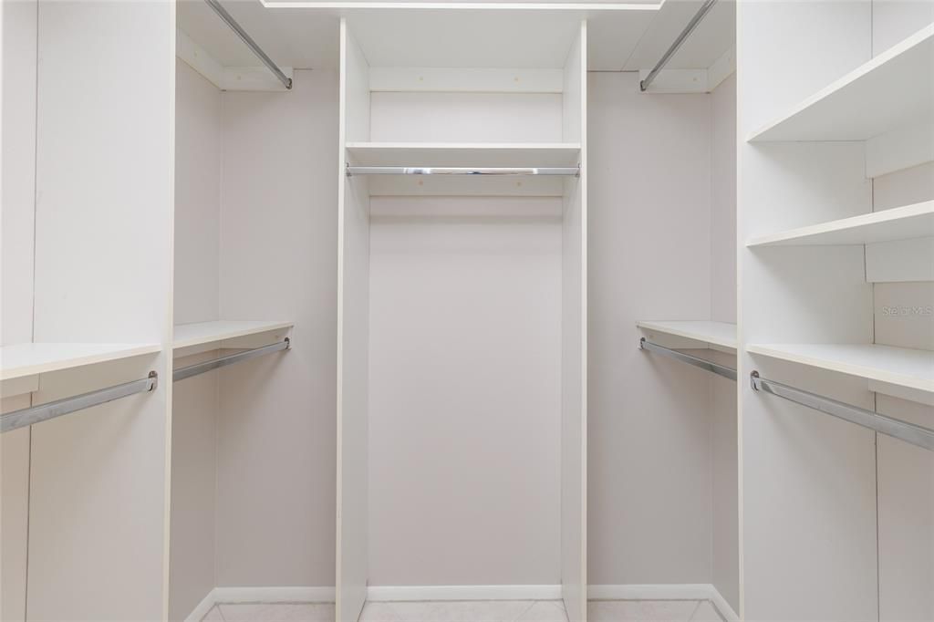 待售: $385,000 (2 贝兹, 2 浴室, 1170 平方英尺)