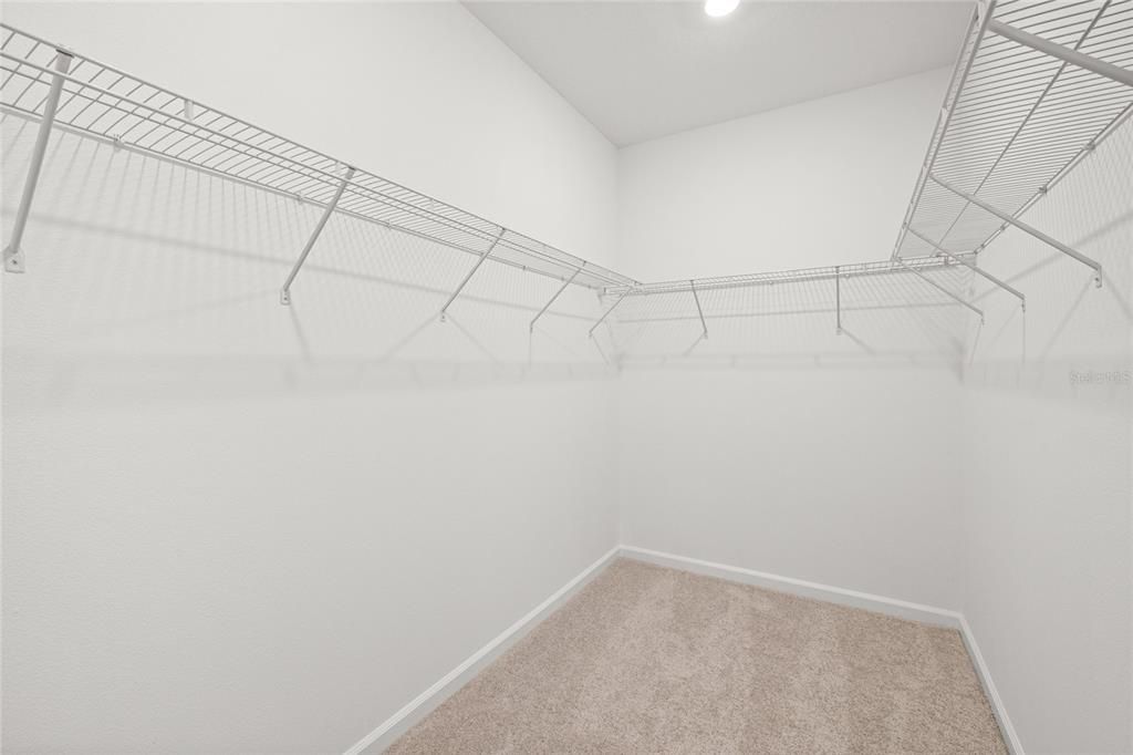 For Rent: $2,750 (3 beds, 2 baths, 1795 Square Feet)