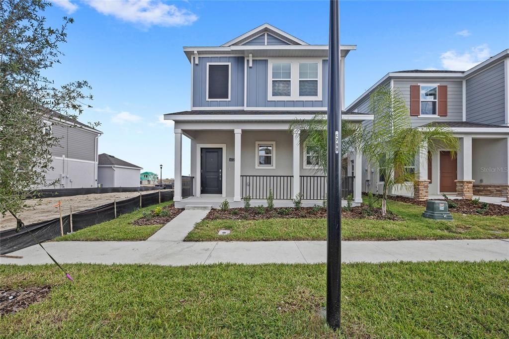 For Rent: $2,750 (3 beds, 2 baths, 1795 Square Feet)