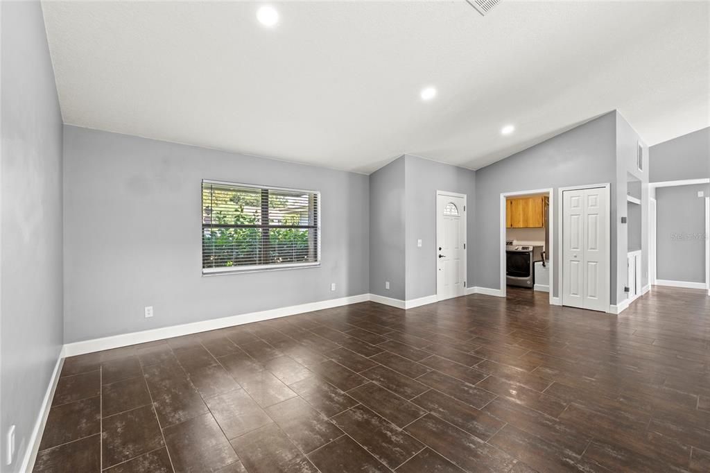 For Rent: $3,700 (3 beds, 2 baths, 1723 Square Feet)