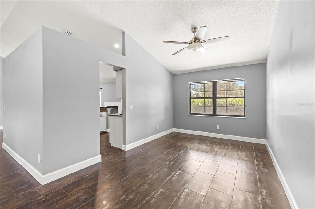 For Rent: $3,700 (3 beds, 2 baths, 1723 Square Feet)