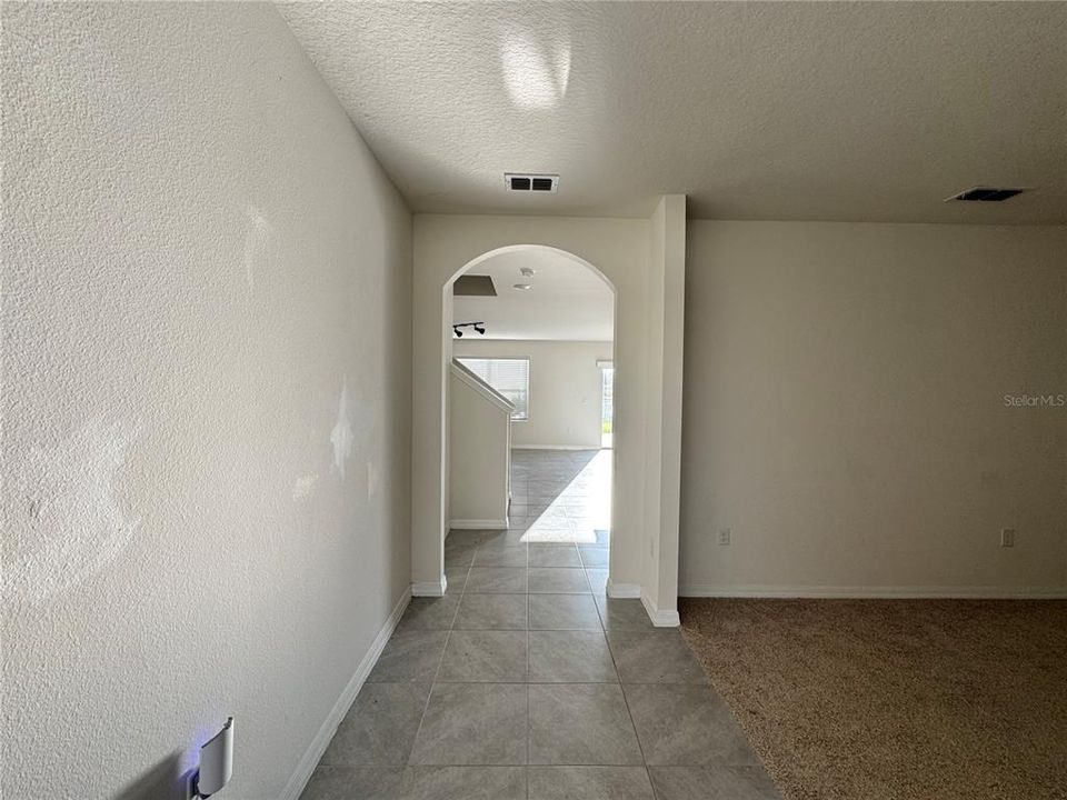 В аренду: $2,600 (5 спален, 3 ванн, 2616 Квадратных фут)