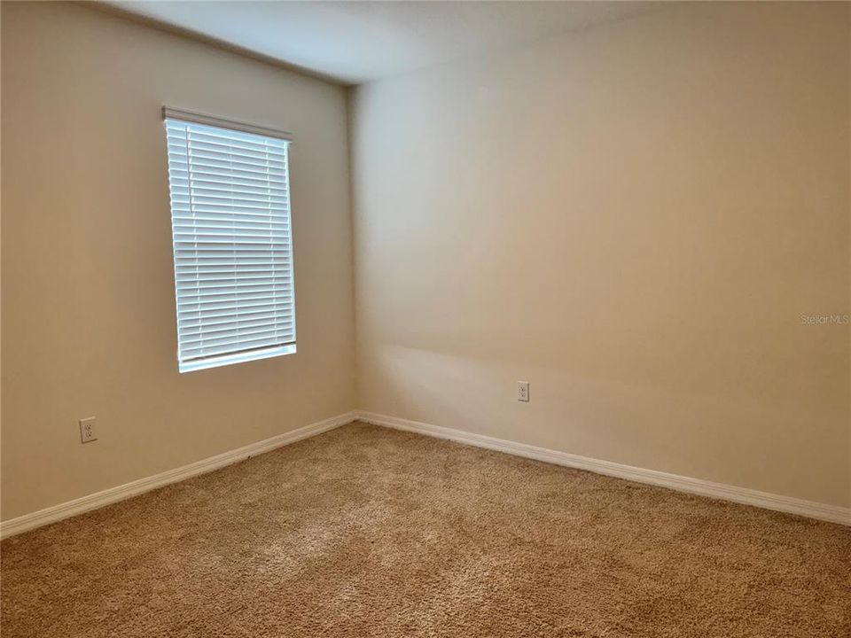 В аренду: $2,600 (5 спален, 3 ванн, 2616 Квадратных фут)