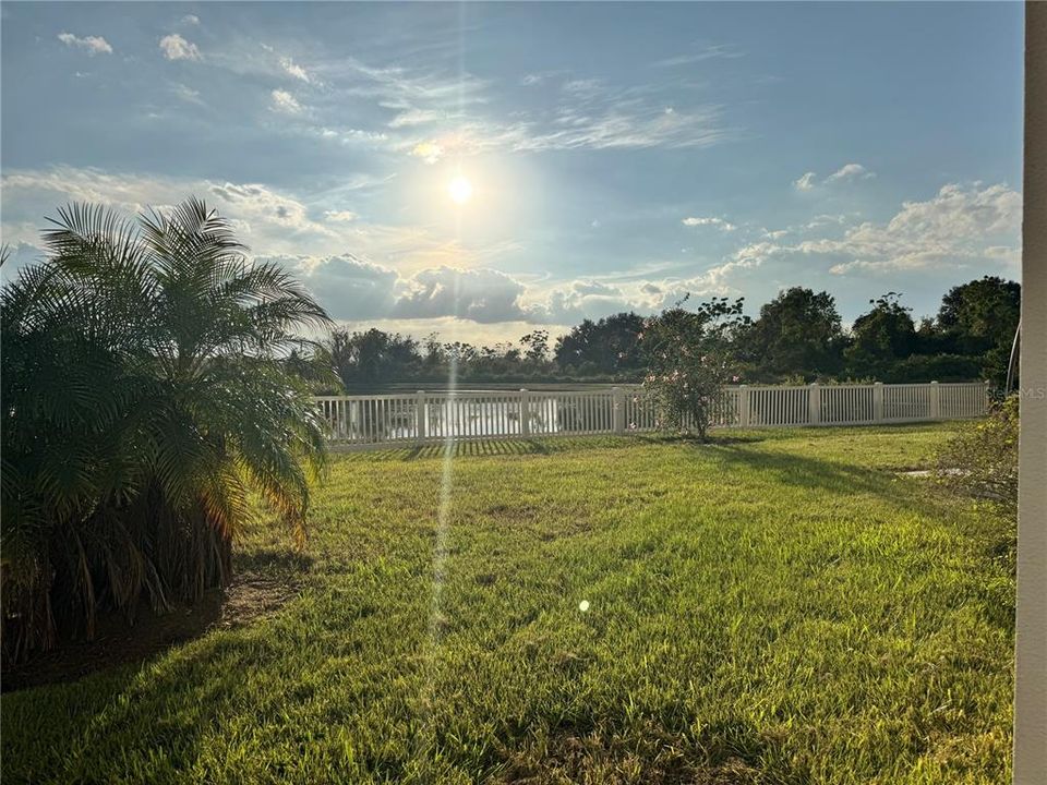 В аренду: $2,600 (5 спален, 3 ванн, 2616 Квадратных фут)