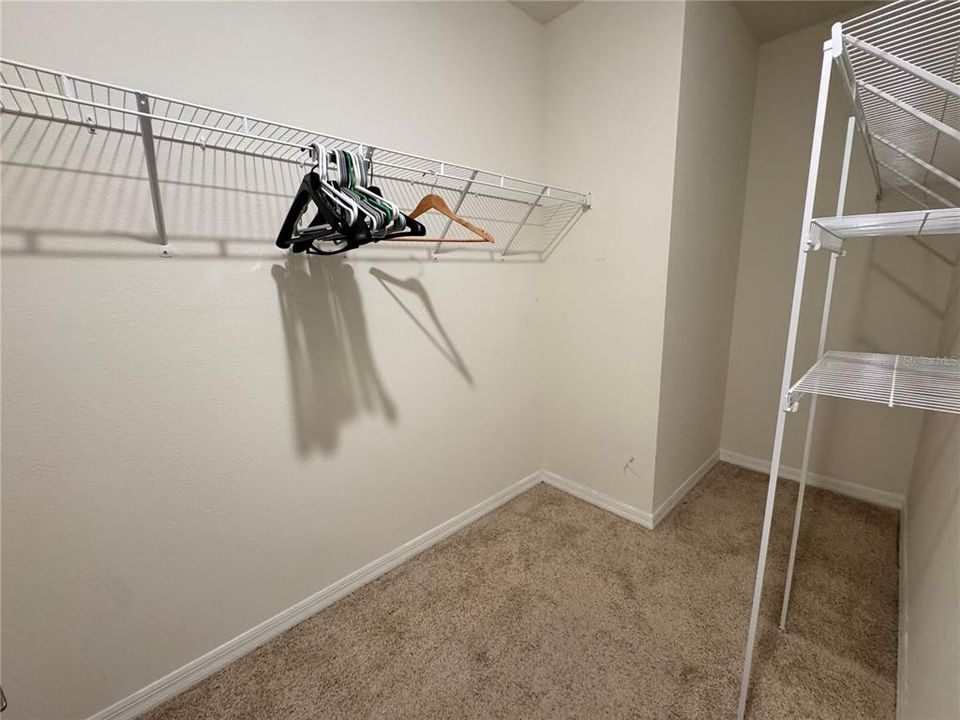 В аренду: $2,600 (5 спален, 3 ванн, 2616 Квадратных фут)