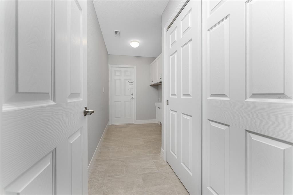 For Sale: $360,000 (3 beds, 2 baths, 1670 Square Feet)