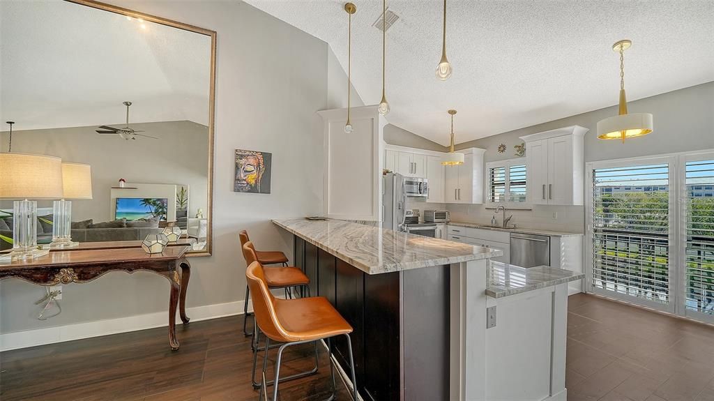 En Venta: $479,000 (3 camas, 2 baños, 1899 Pies cuadrados)