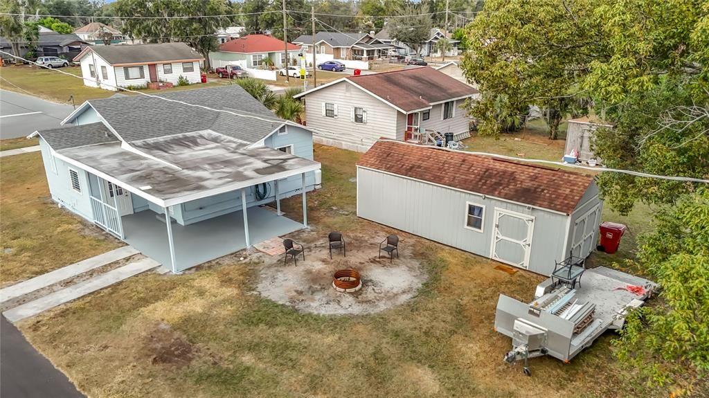 待售: $224,000 (2 贝兹, 1 浴室, 944 平方英尺)