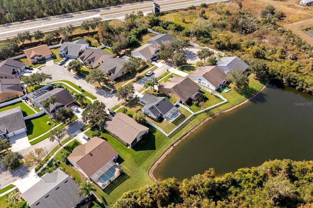 На продажу: $369,900 (3 спален, 2 ванн, 1274 Квадратных фут)