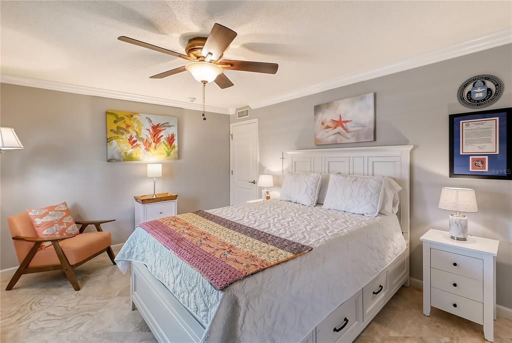 For Rent: $7,000 (2 beds, 2 baths, 1200 Square Feet)