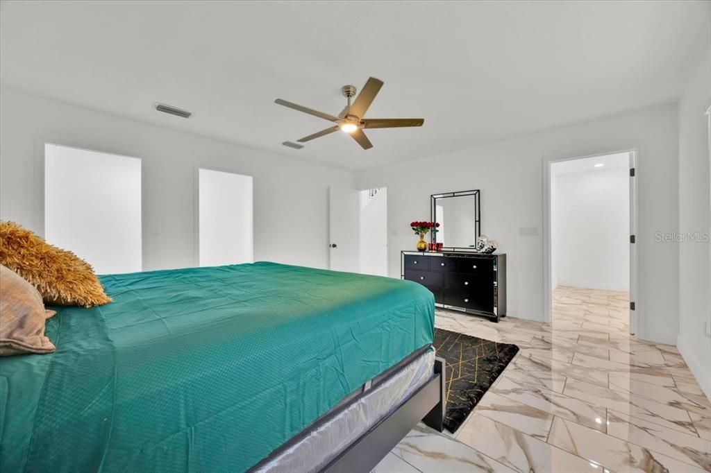 For Sale: $539,000 (5 beds, 3 baths, 2330 Square Feet)