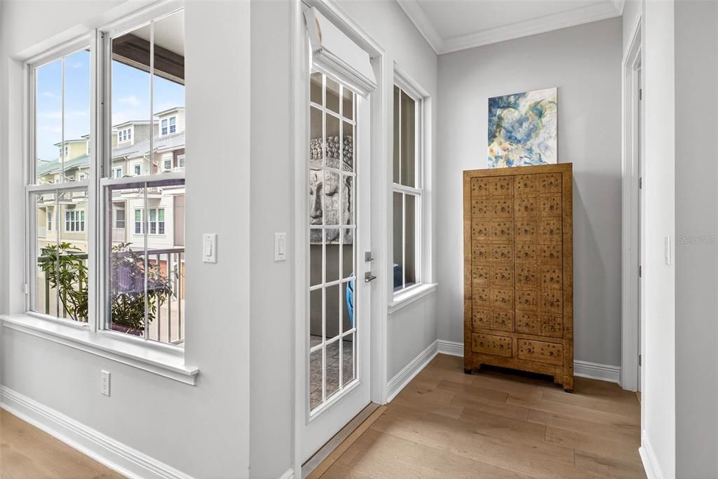 待售: $1,275,000 (3 贝兹, 3 浴室, 2298 平方英尺)