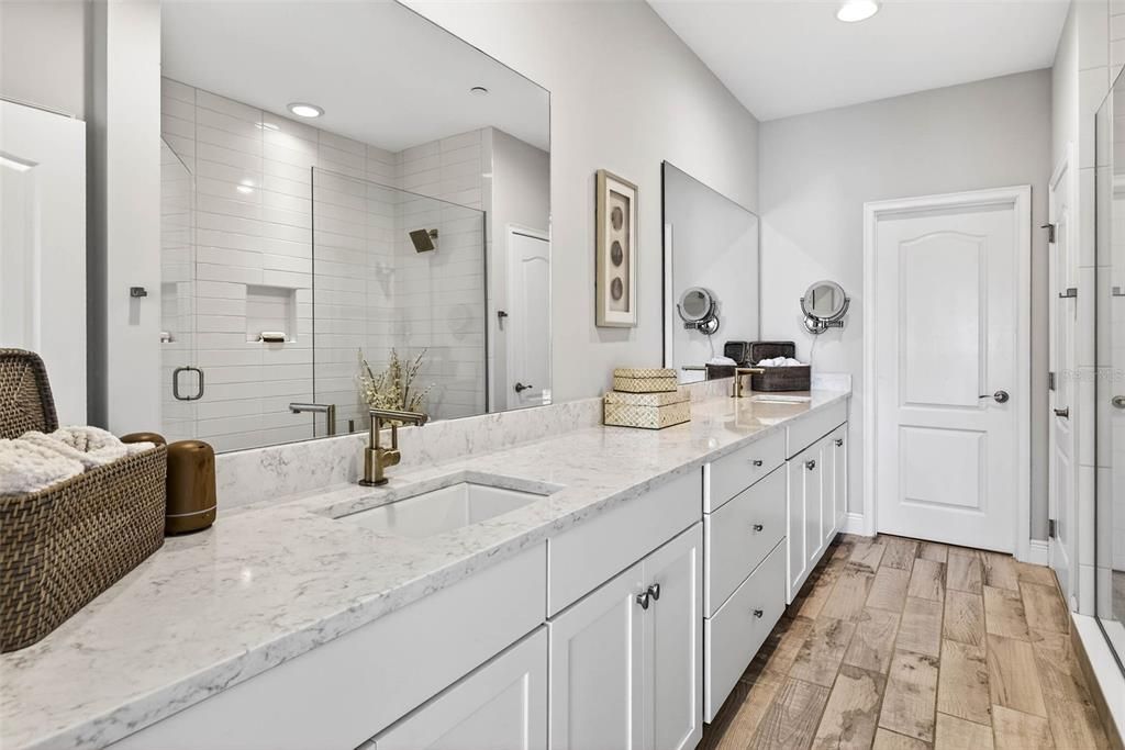 待售: $1,275,000 (3 贝兹, 3 浴室, 2298 平方英尺)