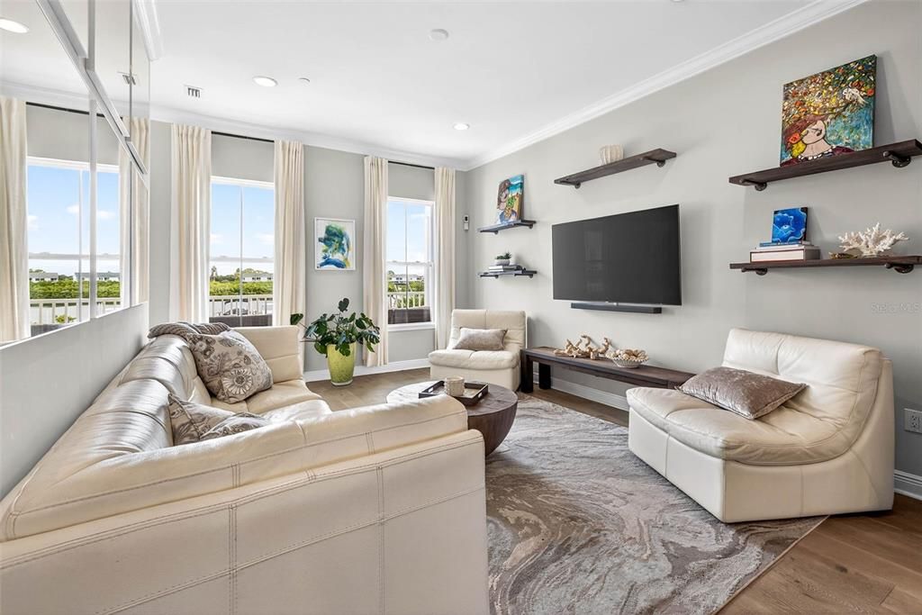 待售: $1,275,000 (3 贝兹, 3 浴室, 2298 平方英尺)