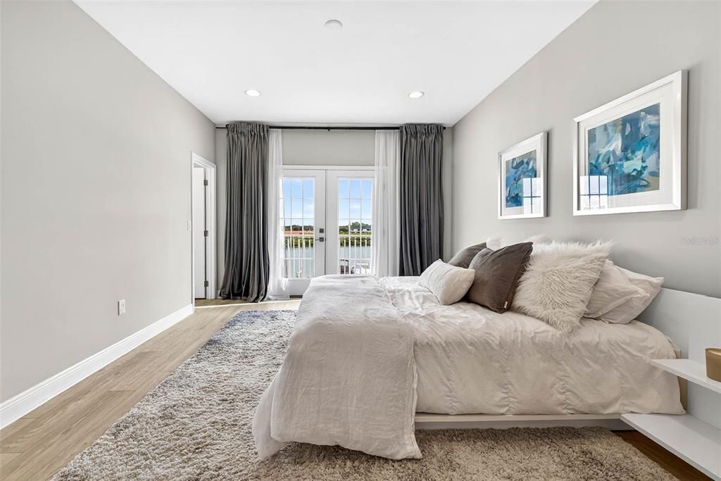 待售: $1,275,000 (3 贝兹, 3 浴室, 2298 平方英尺)