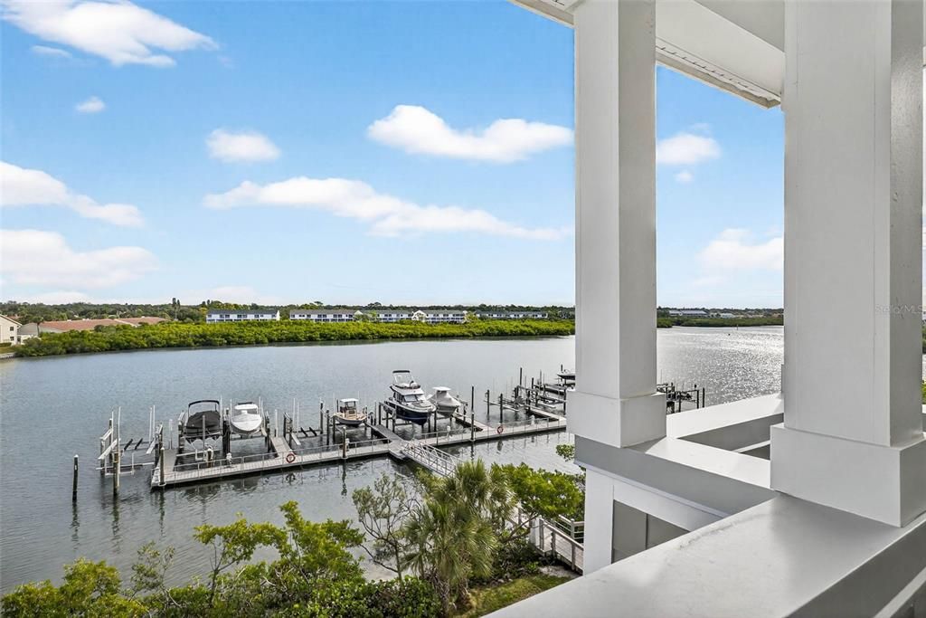 待售: $1,275,000 (3 贝兹, 3 浴室, 2298 平方英尺)