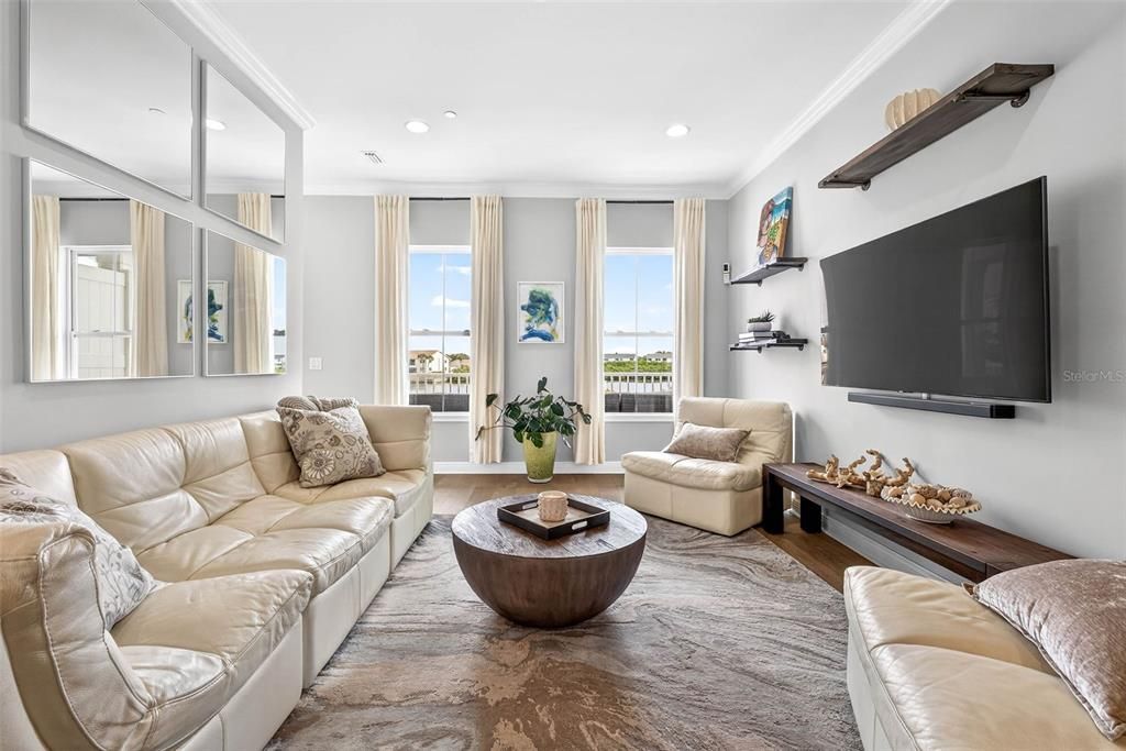 待售: $1,275,000 (3 贝兹, 3 浴室, 2298 平方英尺)