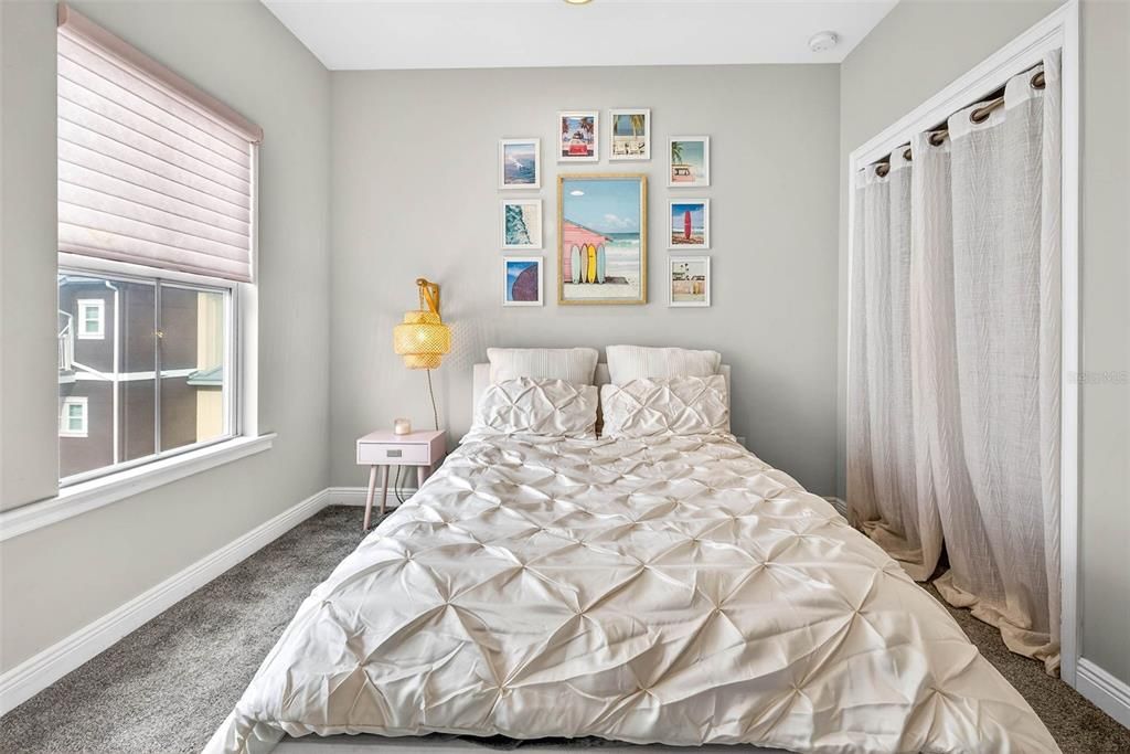 待售: $1,275,000 (3 贝兹, 3 浴室, 2298 平方英尺)