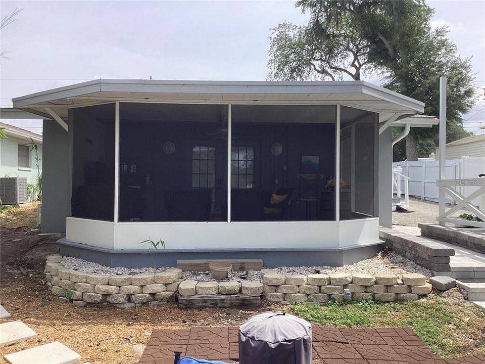 En Renta: $3,100 (3 camas, 2 baños, 1245 Pies cuadrados)